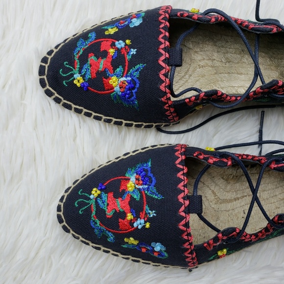 Tory Burch Sonoma Embroidered Gillie Espadrille - Picture 8 of 8